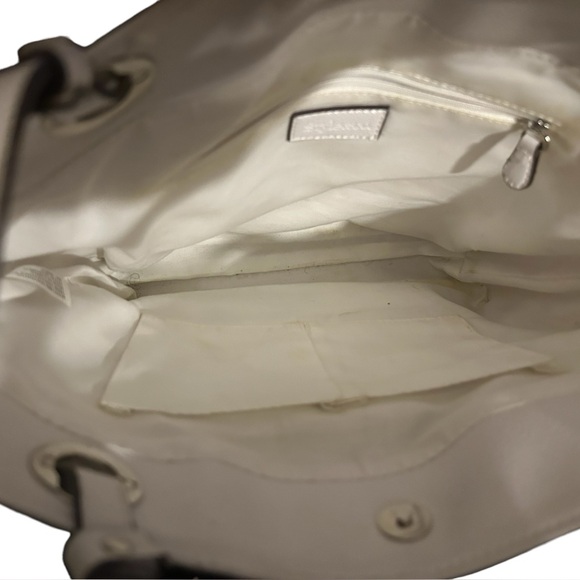 Pretty large white Style & Co floral bag/ purse. Great used condition - Picture 5 of 5